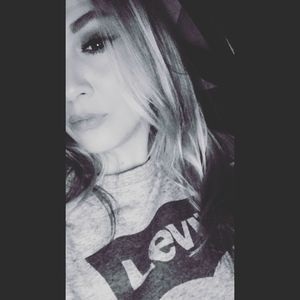 Meet your Posher, Mallory